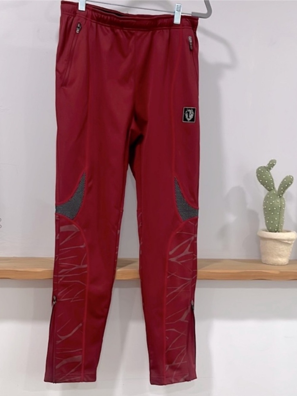 Black Yak Men’s Red Maroon Outdoor Mountaineer Pants, Size  32
